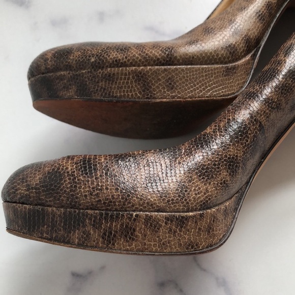 Coach Snakeskin Platform High Heel Pumps Brown Size 8.5B - Picture 12 of 16
